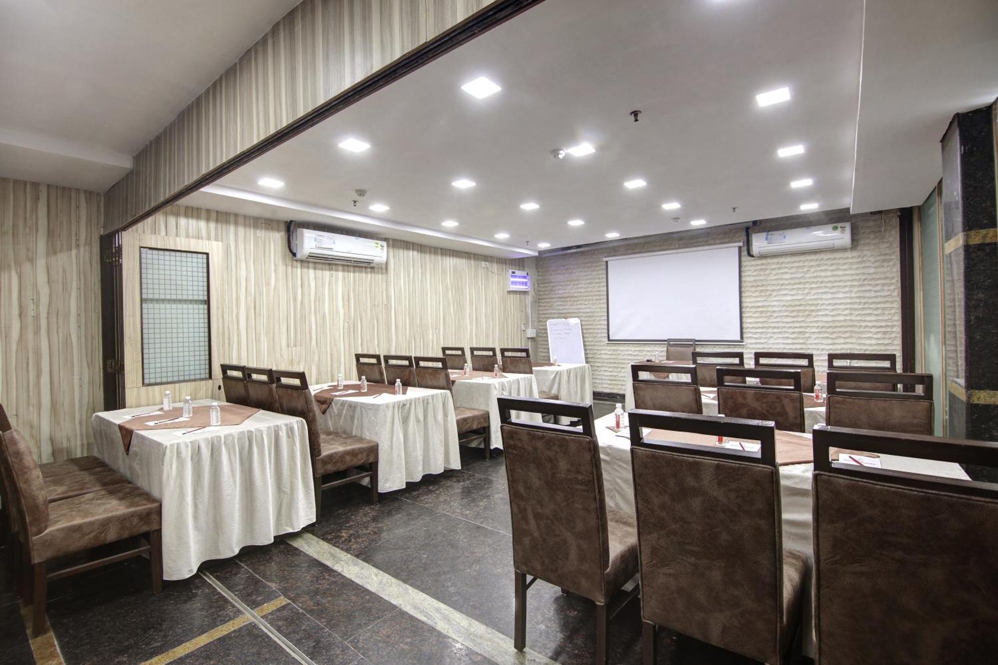 Persona International Hotel Karol Bagh Delhi Exterior foto