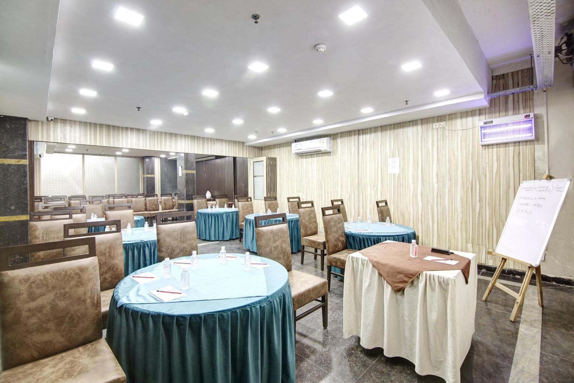 Persona International Hotel Karol Bagh Delhi Exterior foto