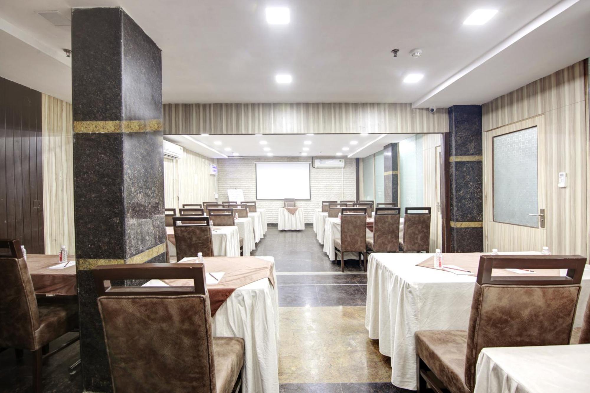 Persona International Hotel Karol Bagh Delhi Exterior foto